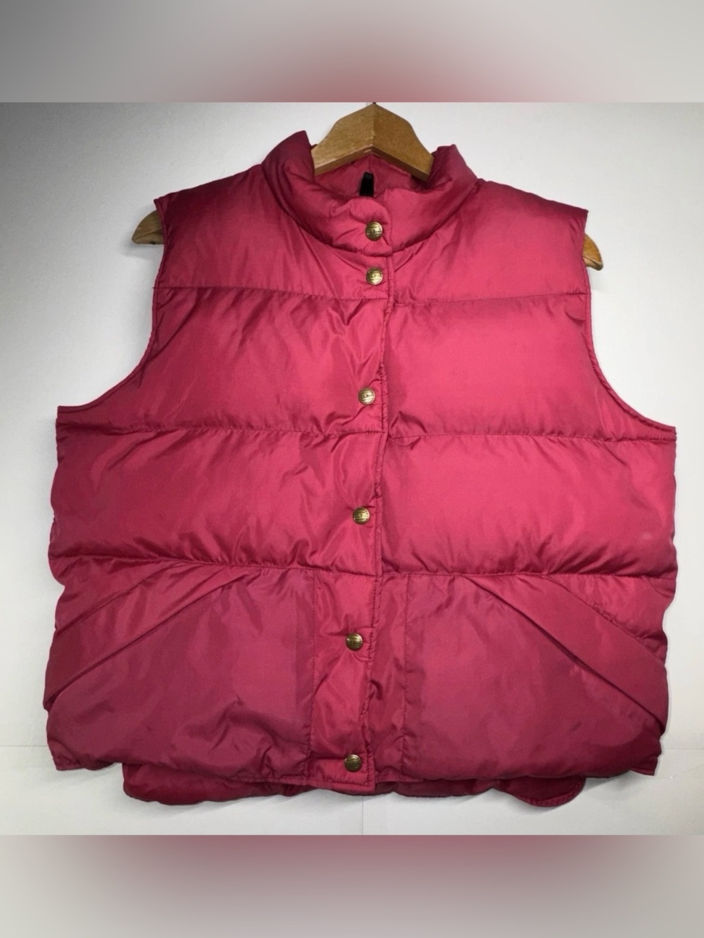 L.L. Bean Puffer Vest Womens Dark Pink Goose Down Snap Buttons Vintage